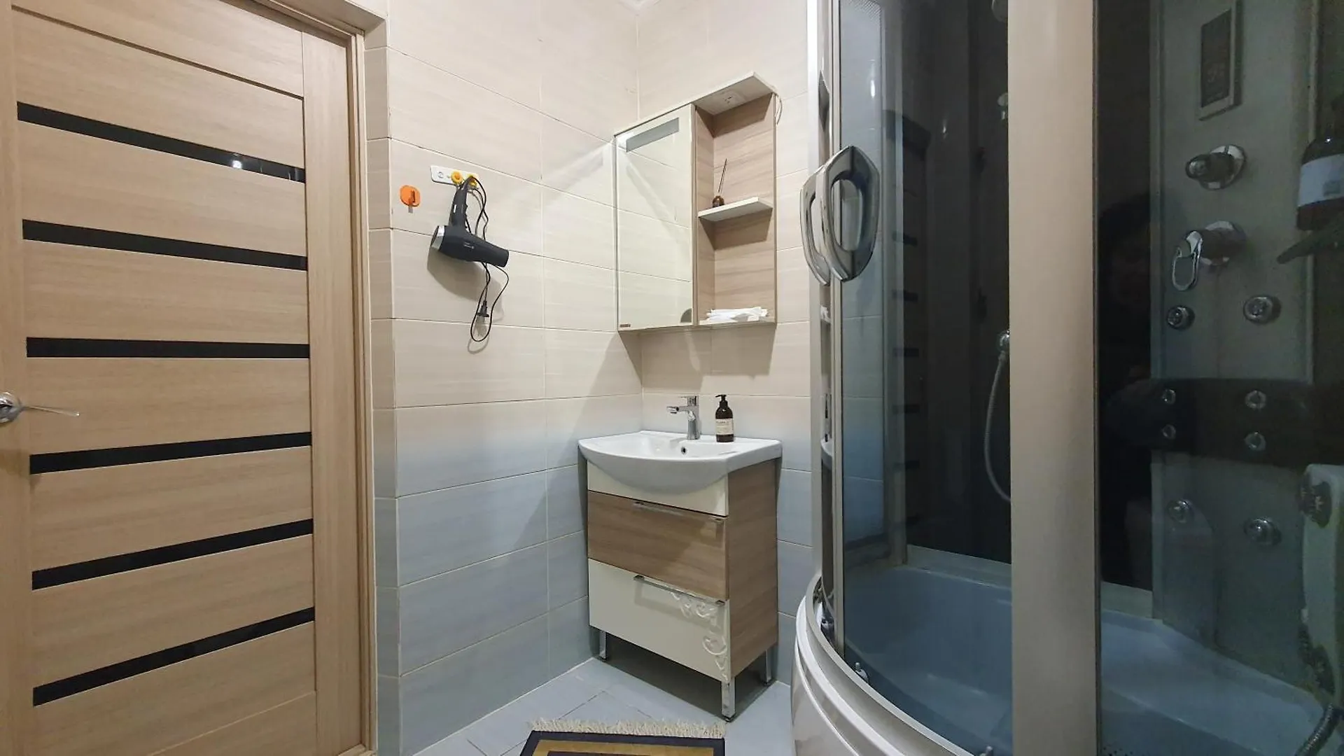 Apartment 2 2Х Комн Кв С 2Мя Кроватями И Раскладным Диваном В Центре Nur-Sultan